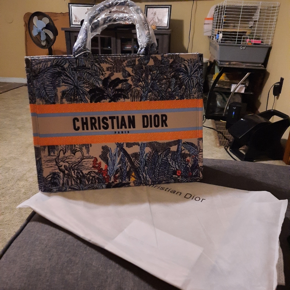 Large tote bag